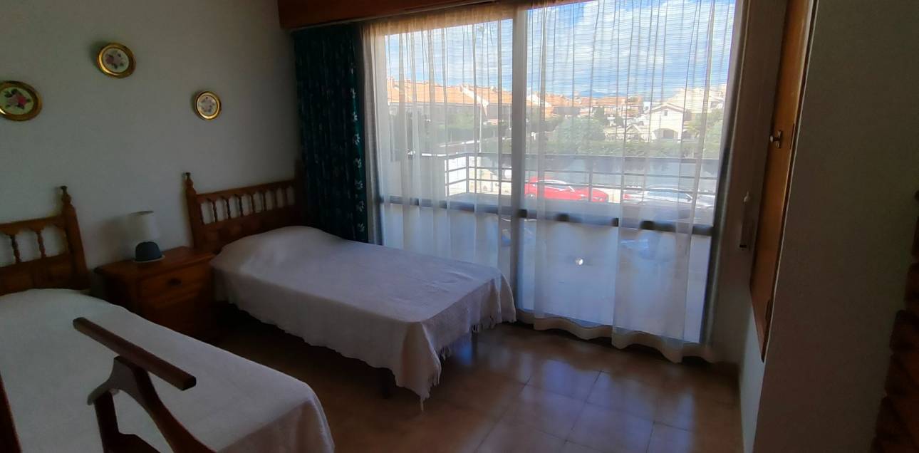 Resale - Apartment - San Juan de Alicante