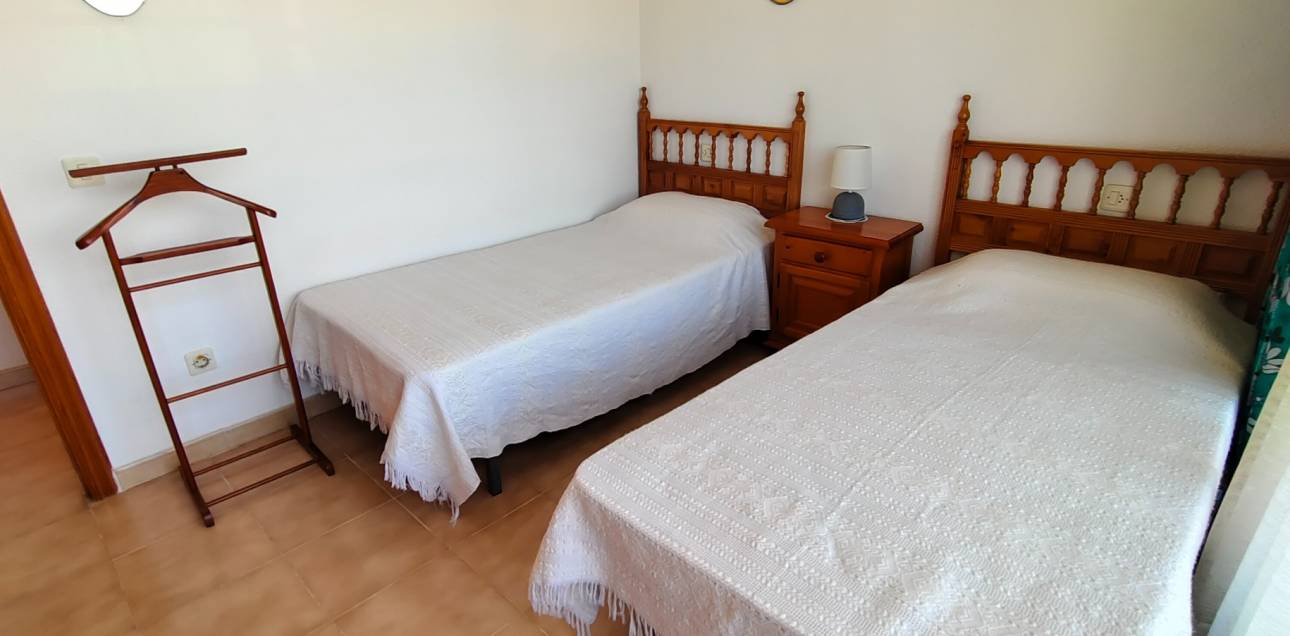 Resale - Apartment - San Juan de Alicante