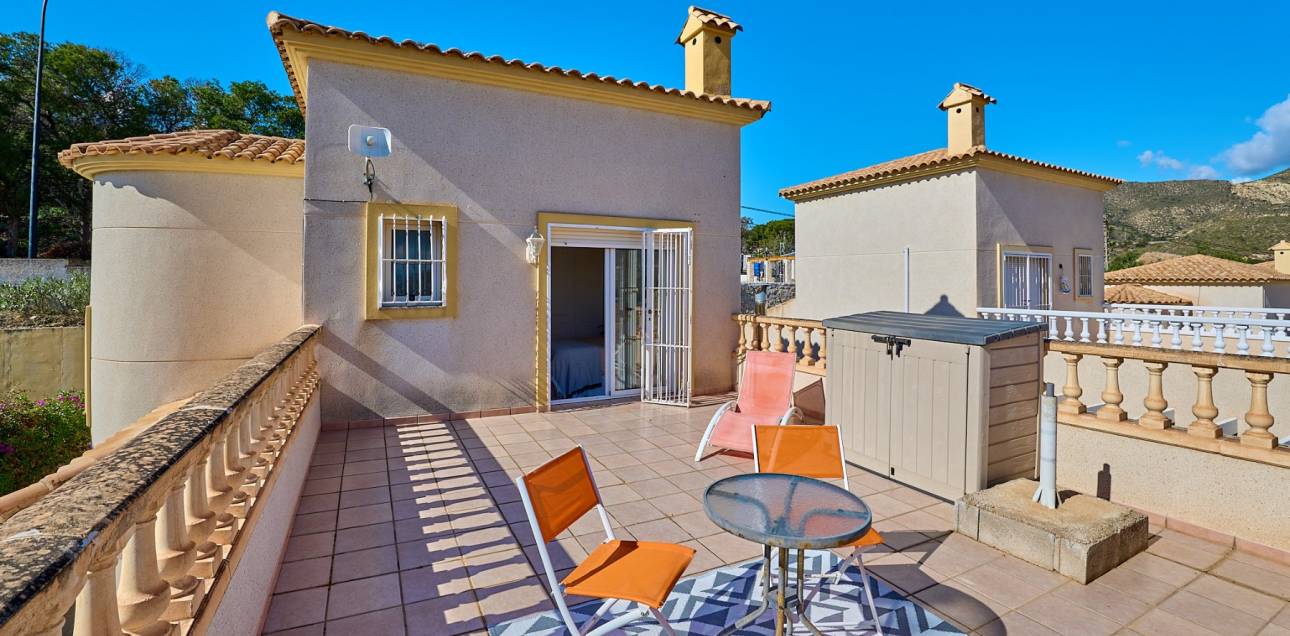 Resale - Villa - El Campello - Pueblo Acantilado - Venta Lanuza