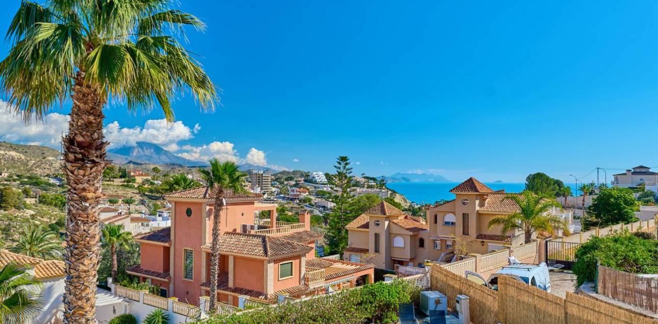 Resale - Chalet - El Campello - Norte-Venta Lanuza-Cala d'Or