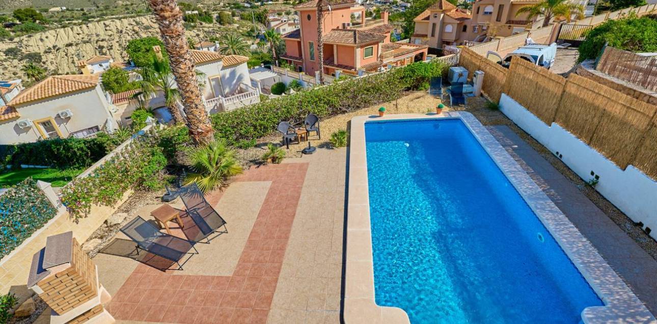 Resale - Chalet - El Campello - Norte-Venta Lanuza-Cala d'Or