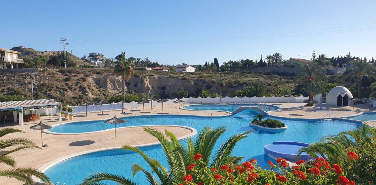 Resale - Town house - El Campello - La Almadraba-Coveta Fumà-Amerador