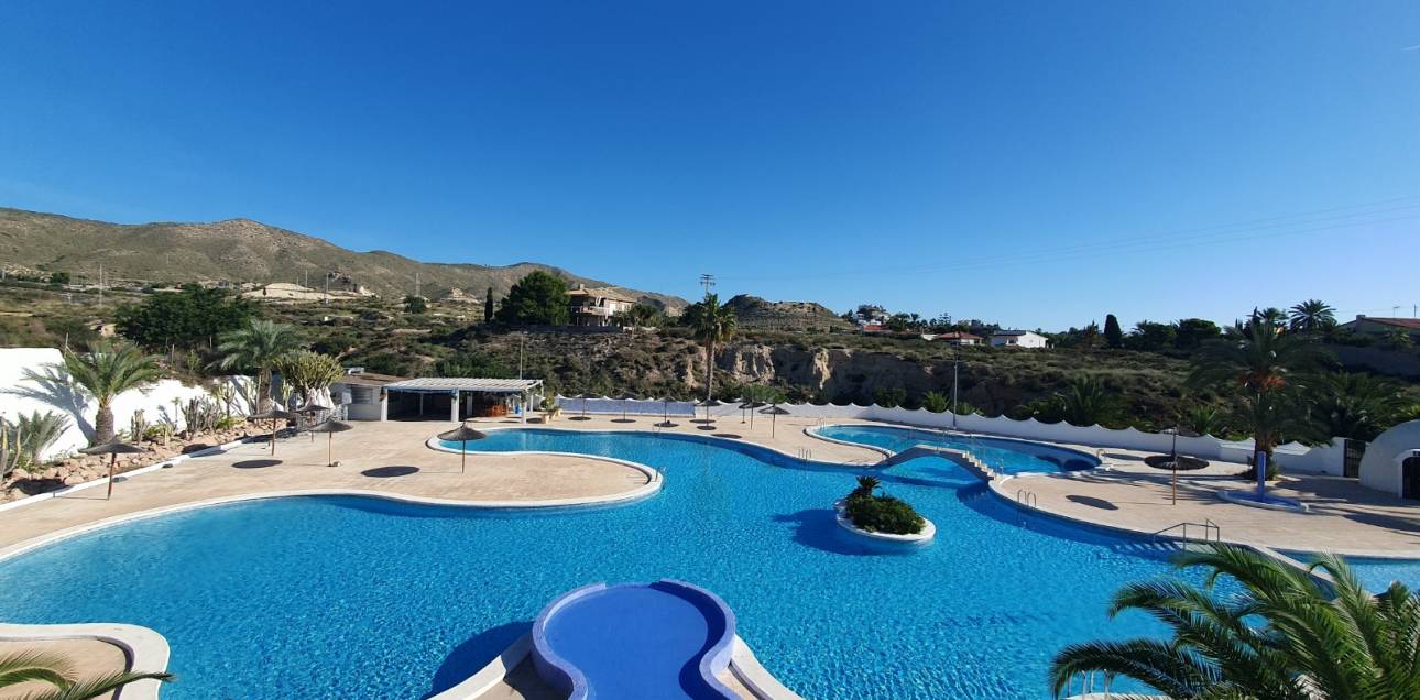 Resale - Town house - El Campello - La Almadraba-Coveta Fumà-Amerador