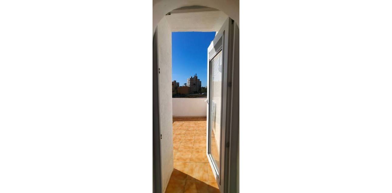 Resale - Town house - El Campello - La Almadraba-Coveta Fumà-Amerador