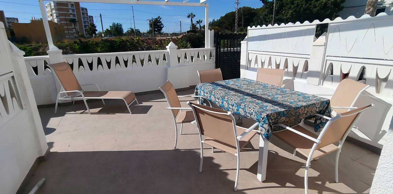 Resale - Town house - El Campello - La Almadraba-Coveta Fumà-Amerador
