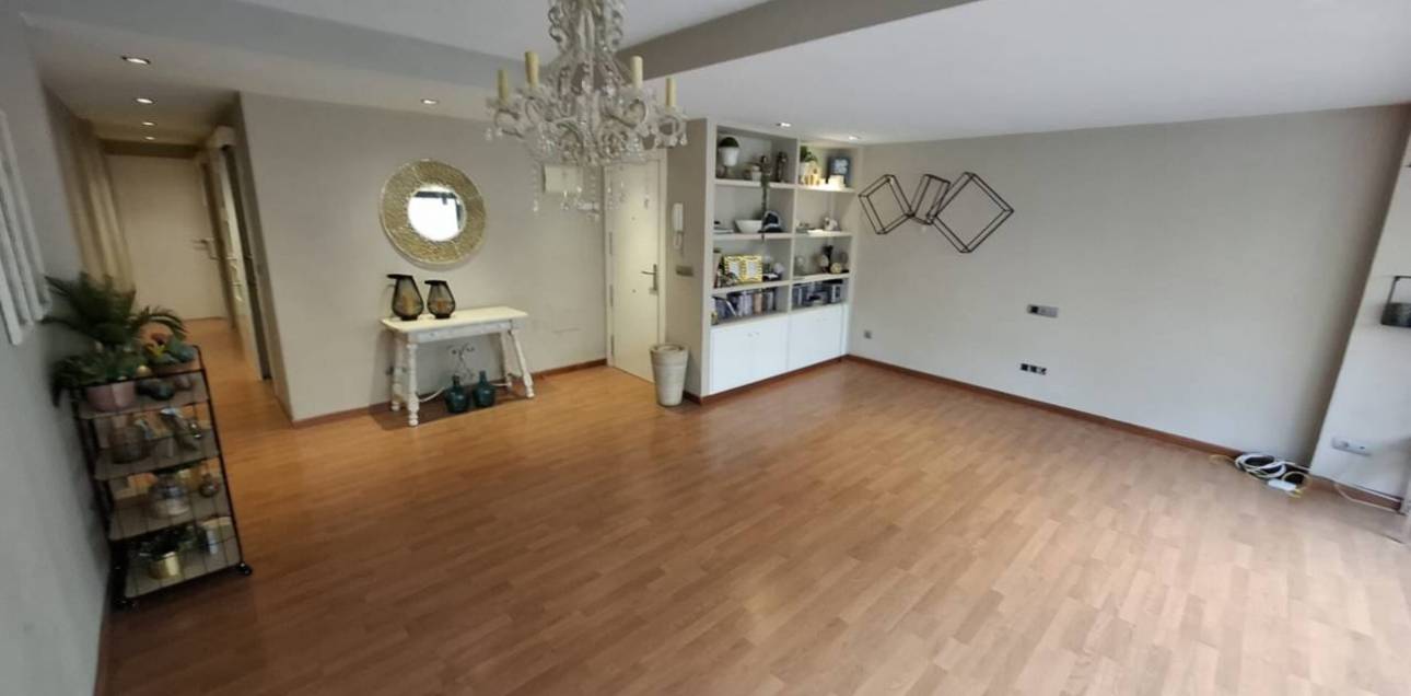 Resale - Apartamento - Alicante - Alacant - Centro Tradicional