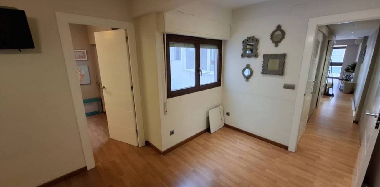 Resale - Apartamento - Alicante - Alacant - Centro Tradicional