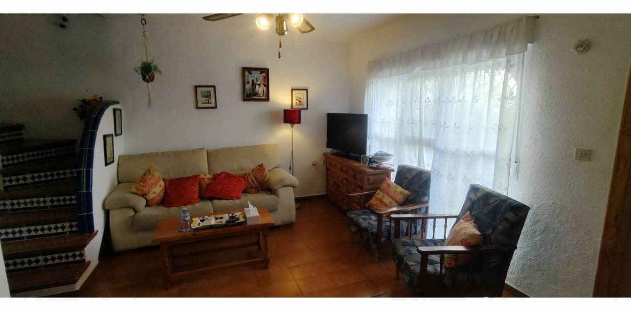 Resale - Bungalow - El Campello - La Almadraba-Coveta Fumà-Amerador