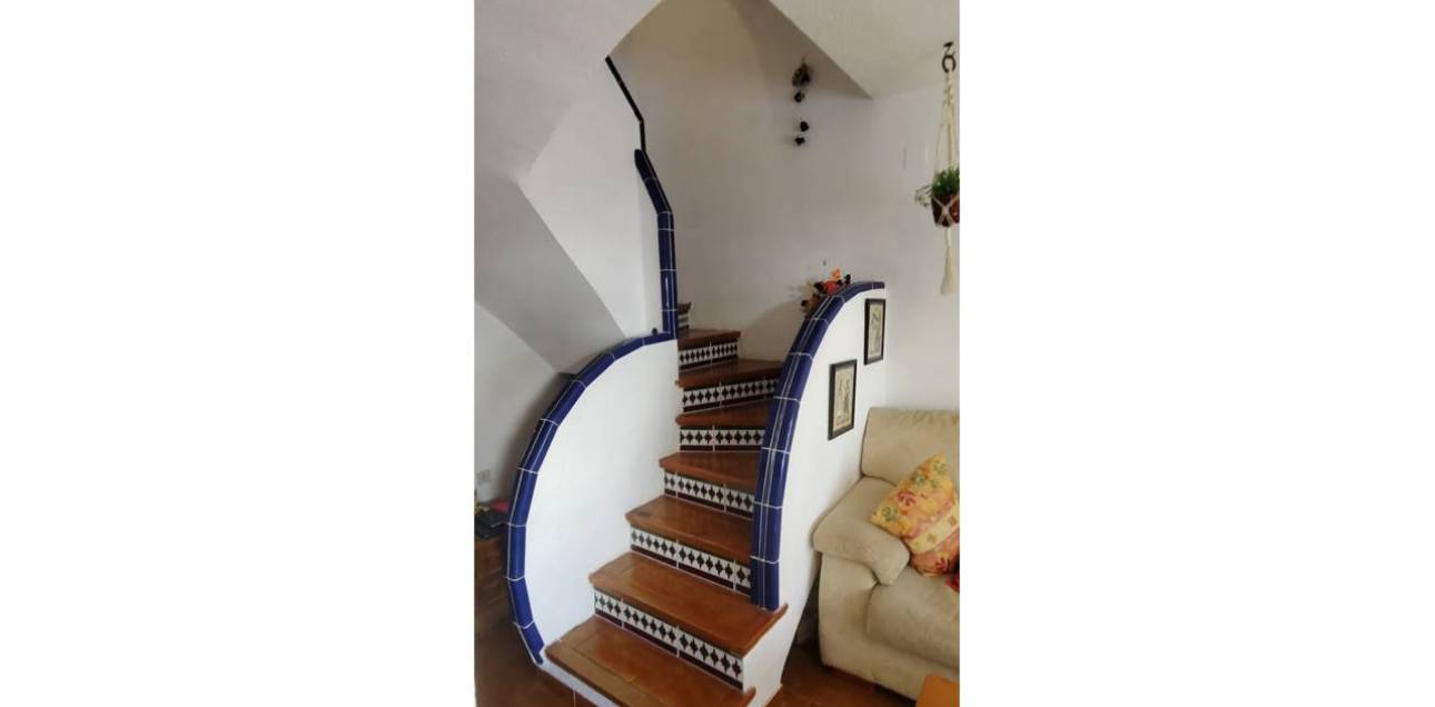 Resale - Bungalow - El Campello - La Almadraba-Coveta Fumà-Amerador