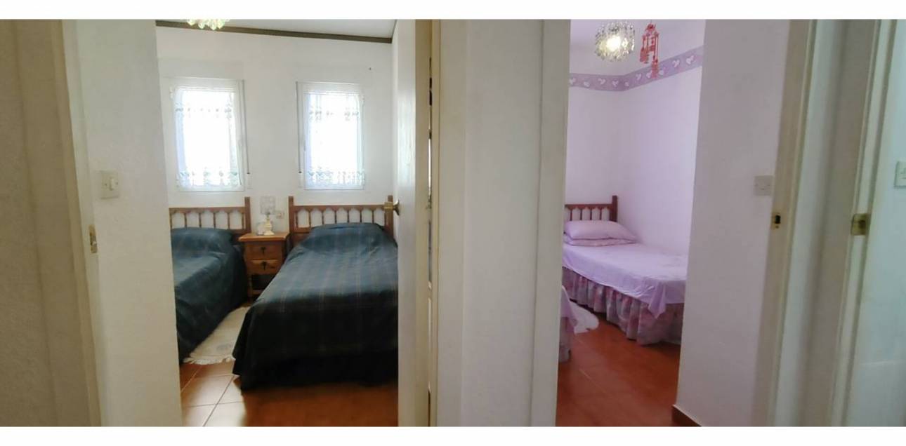 Resale - Bungalow - El Campello - La Almadraba-Coveta Fumà-Amerador