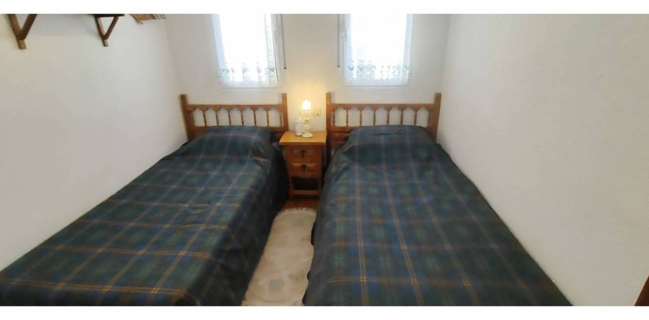 Resale - Bungalow - El Campello - La Almadraba-Coveta Fumà-Amerador