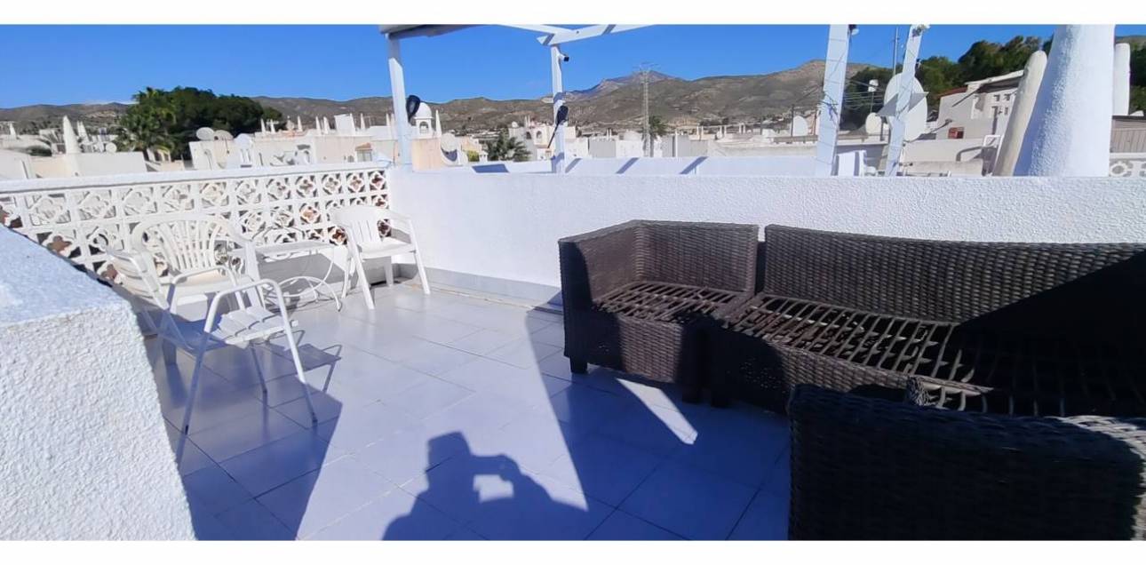 Resale - Bungalow - El Campello - La Almadraba-Coveta Fumà-Amerador