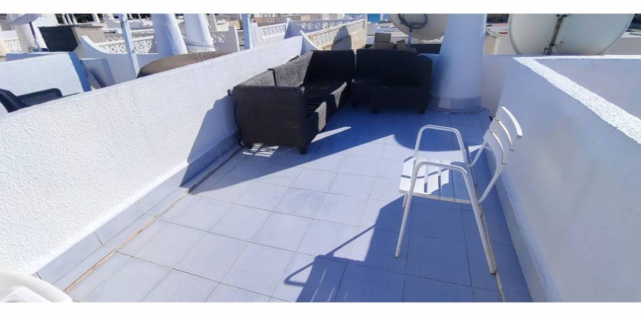 Resale - Bungalow - El Campello - La Almadraba-Coveta Fumà-Amerador