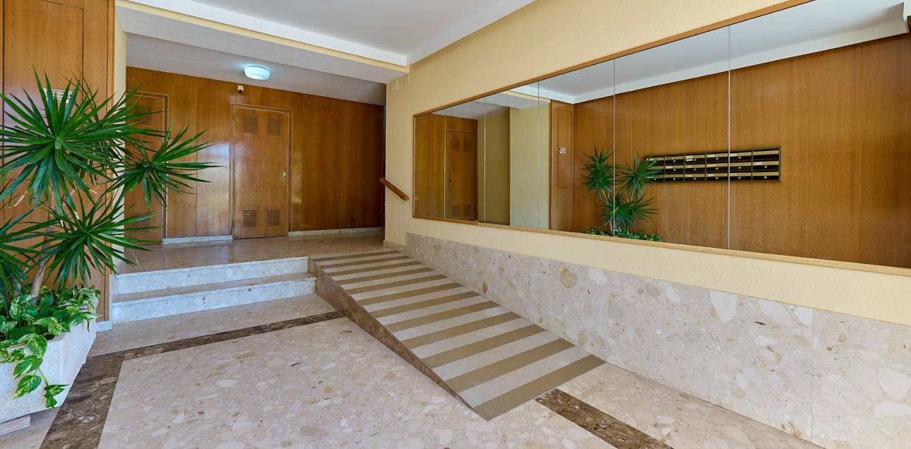 Resale - Apartment - El Campello