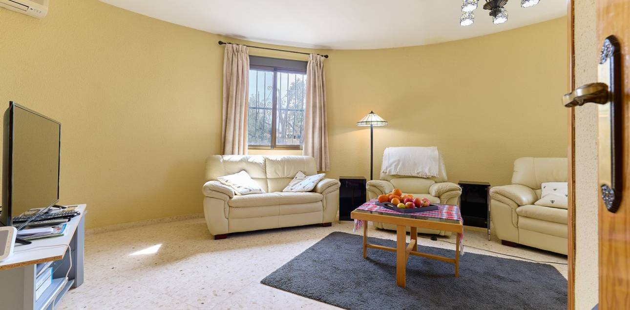 Resale - Chalet - Callosa De Ensarrià