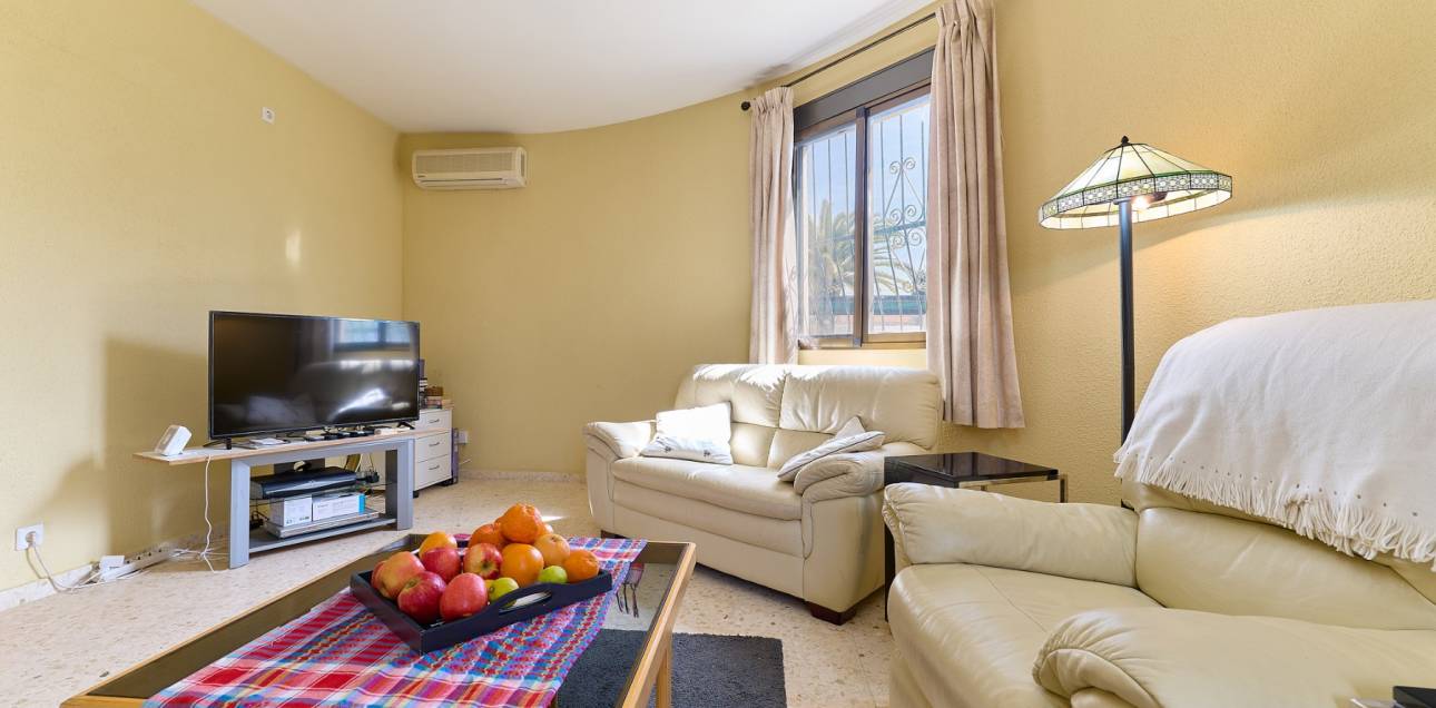 Resale - Chalet - Callosa De Ensarrià