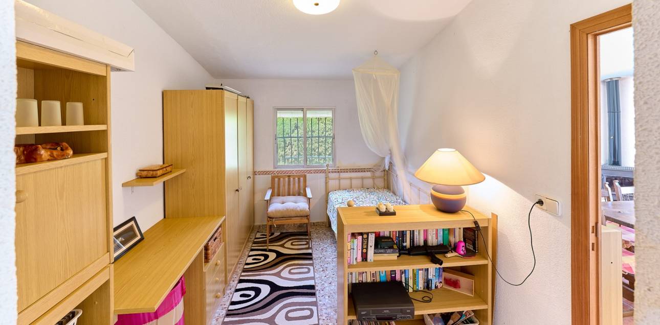 Resale - Chalet - Callosa De Ensarrià