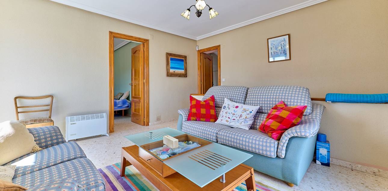 Resale - Chalet - Callosa De Ensarrià