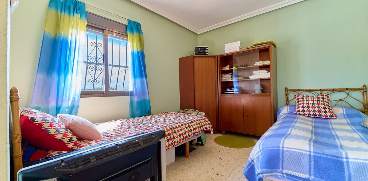 Resale - Chalet - Callosa De Ensarrià