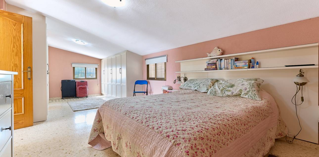 Resale - Chalet - Callosa De Ensarrià