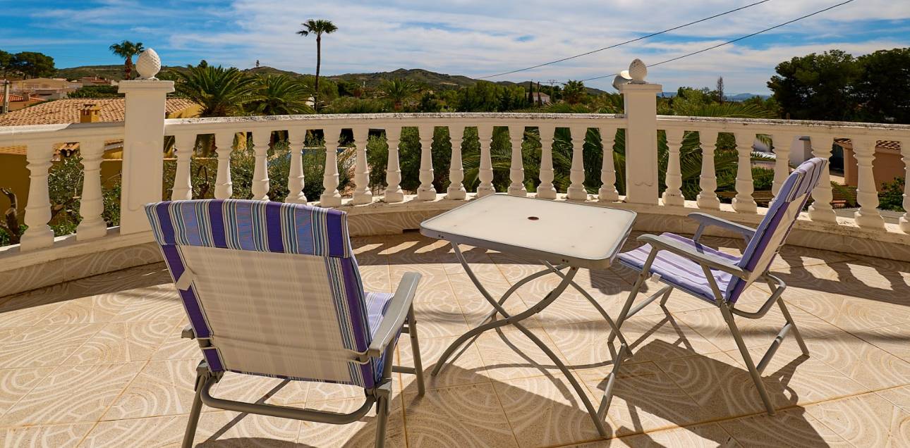 Resale - Chalet - Callosa De Ensarrià