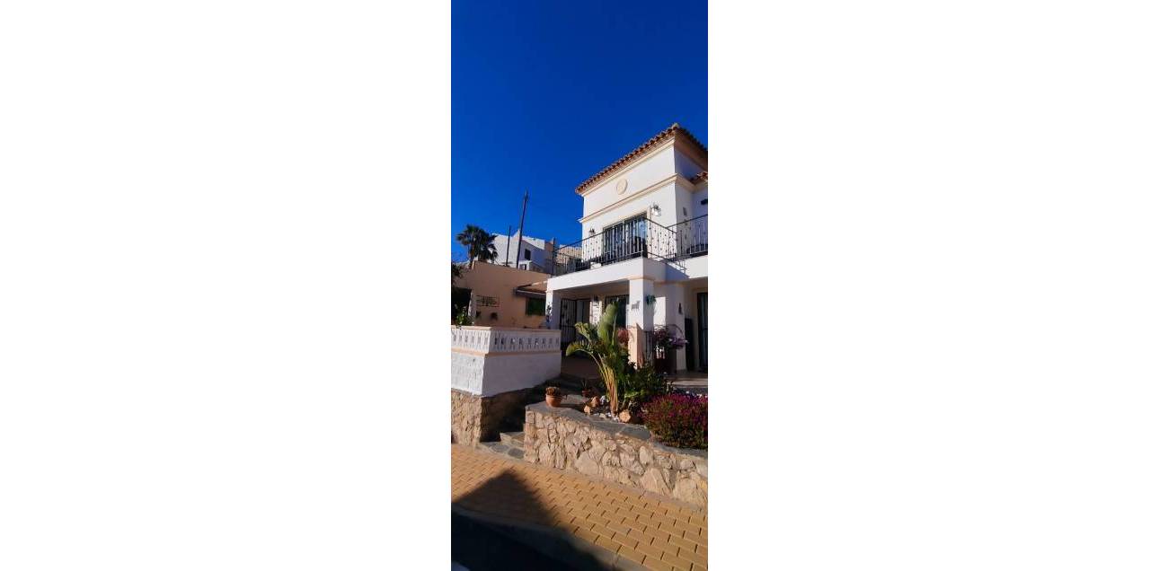 Resale - Duplex - El Campello - Pueblo Acantilado - Venta Lanuza