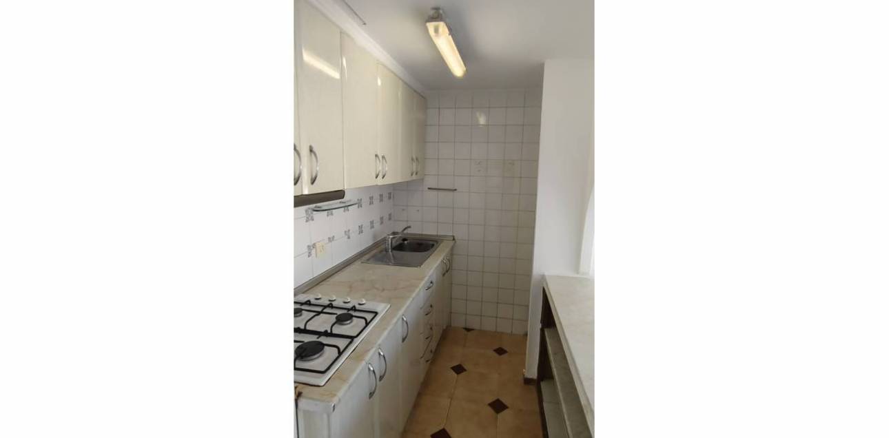 Resale - Bungalow - El Campello - La Almadraba-Coveta Fumà-Amerador