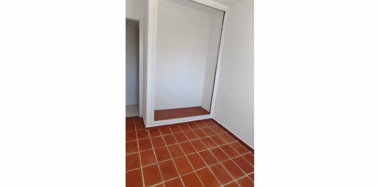 Resale - Bungalow - El Campello - La Almadraba-Coveta Fumà-Amerador