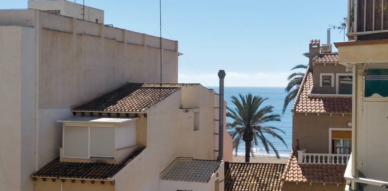 Resale - Apartment - El Campello - El Campello Playa