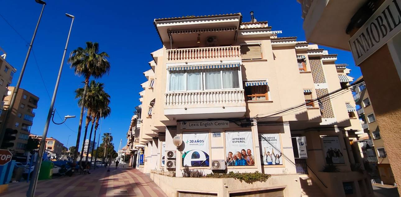 Resale - Apartment - El Campello - El Campello Playa