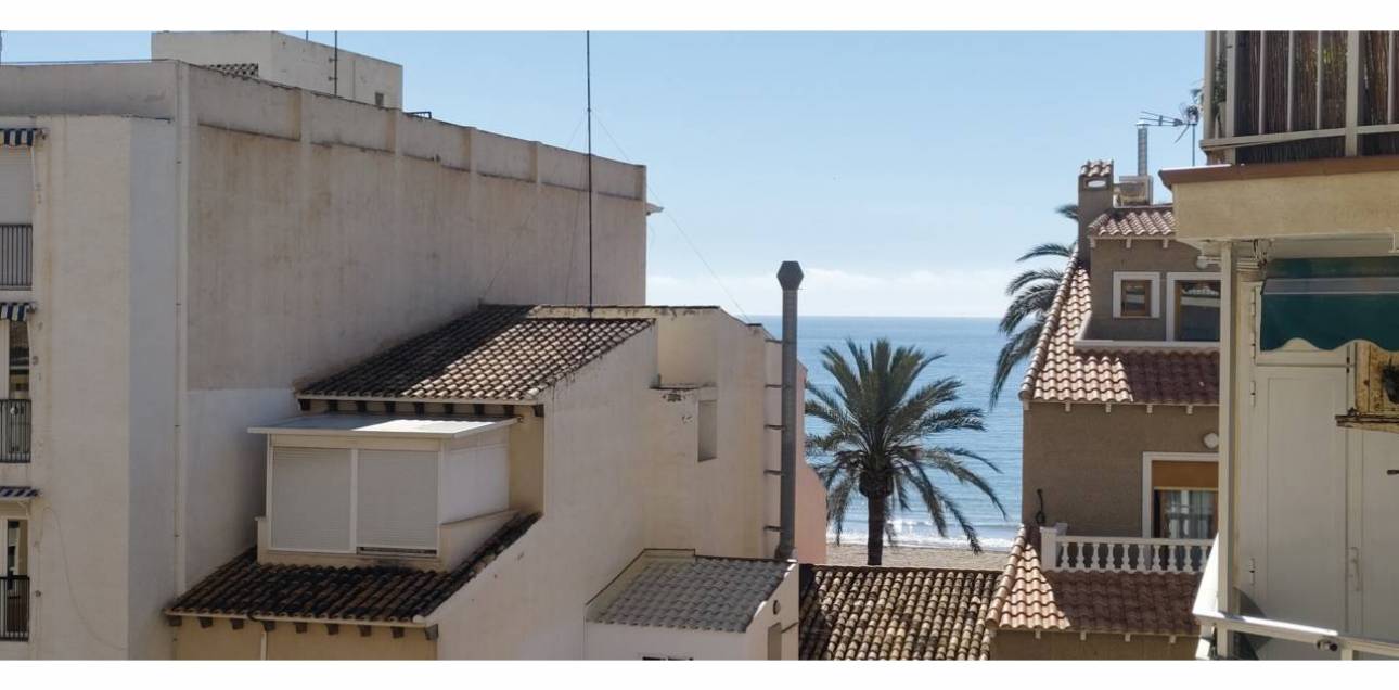 Resale - Apartamento - El Campello - El Campello Playa