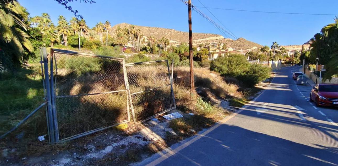 Resale - Parcela - El Campello - La Almadraba-Coveta Fumà-Amerador