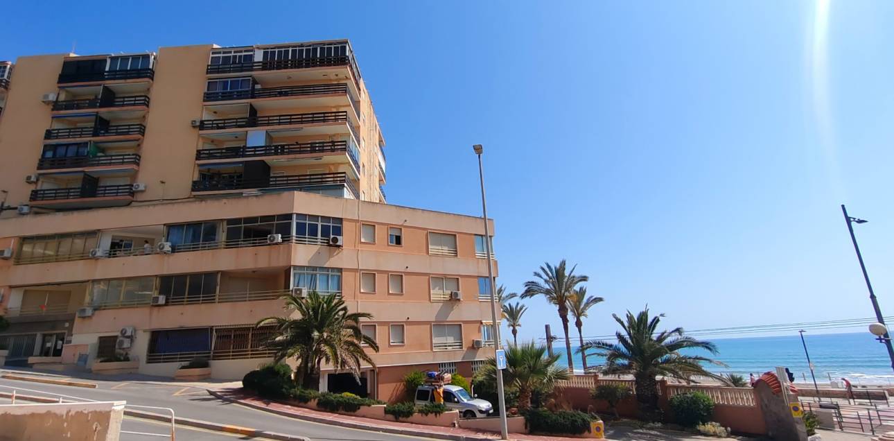 Resale - Apartment - El Campello - Campello Beach