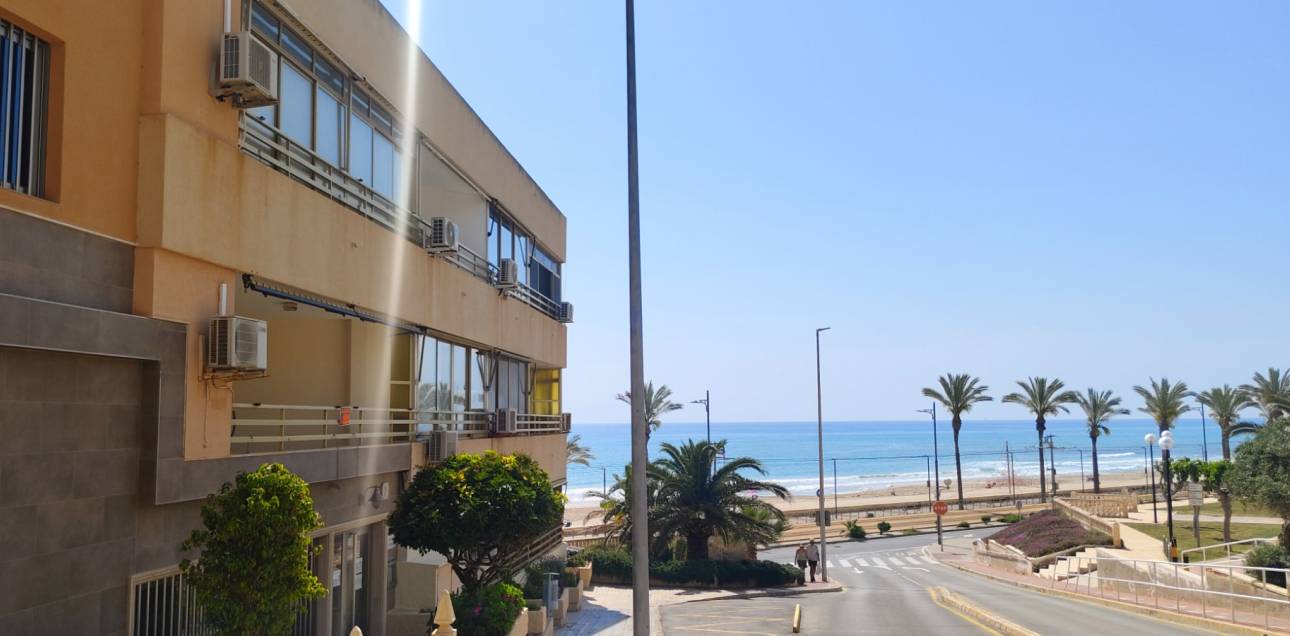Resale - Apartment - El Campello - Campello Beach