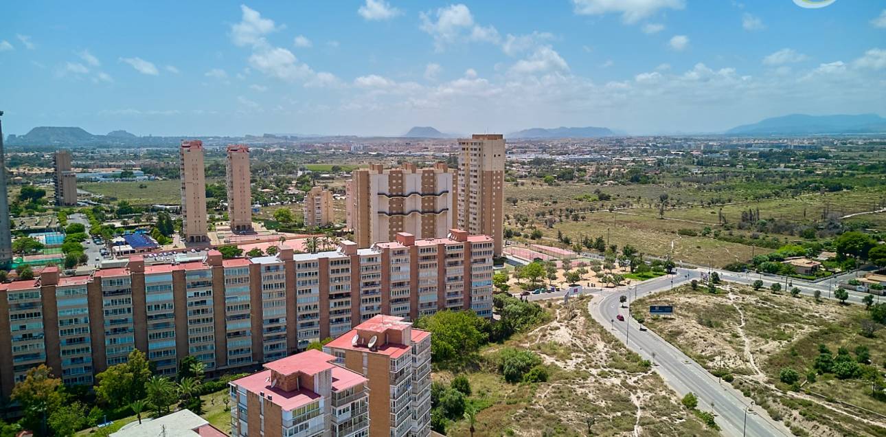Resale - Apartment - El Campello - Platja Muchavista
