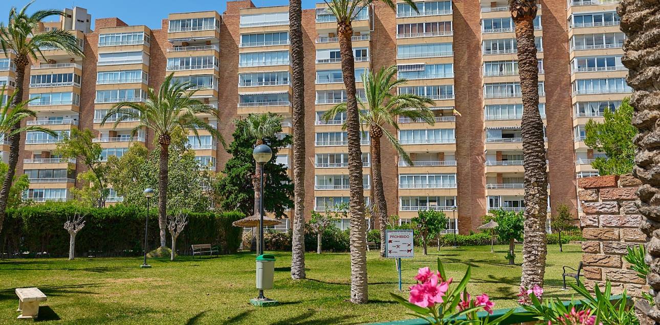 Resale - Apartment - El Campello - Platja Muchavista