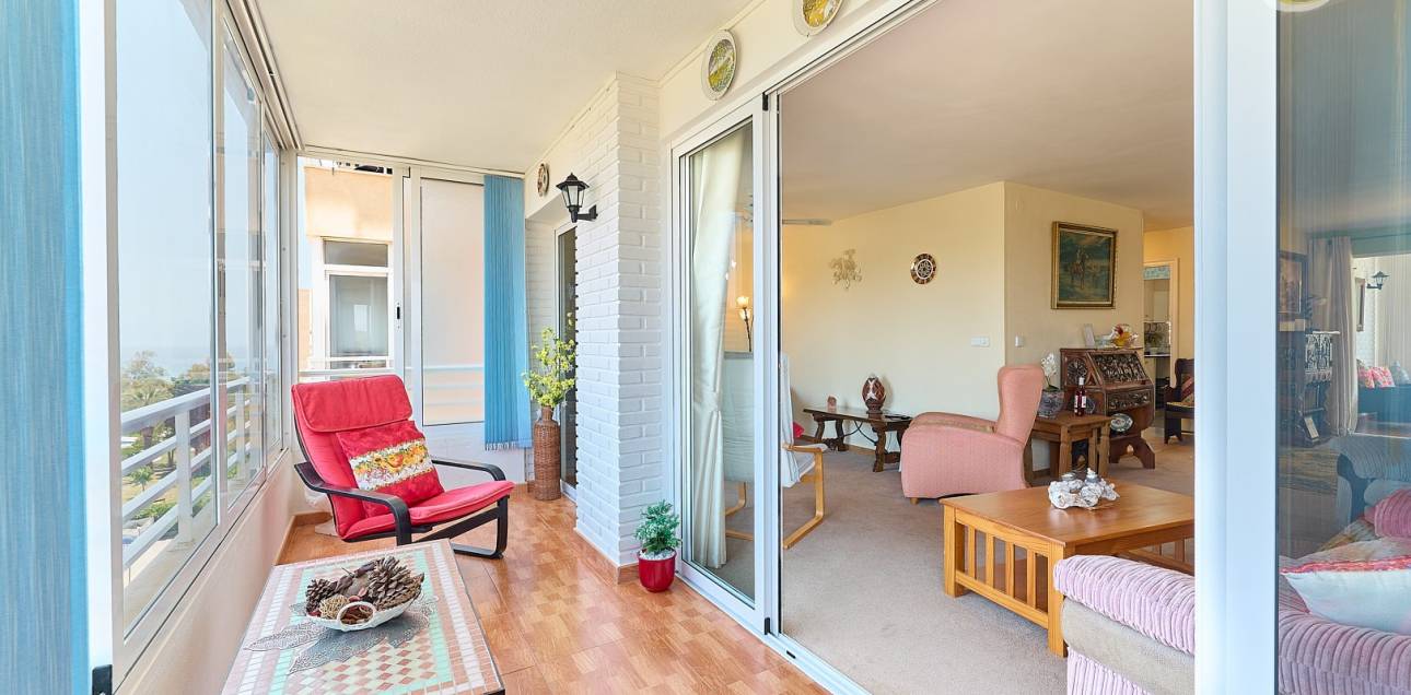 Resale - Apartment - El Campello - Platja Muchavista
