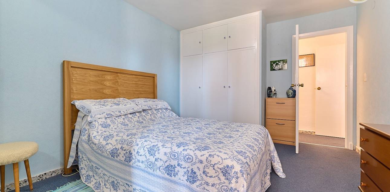 Resale - Apartment - El Campello - Platja Muchavista