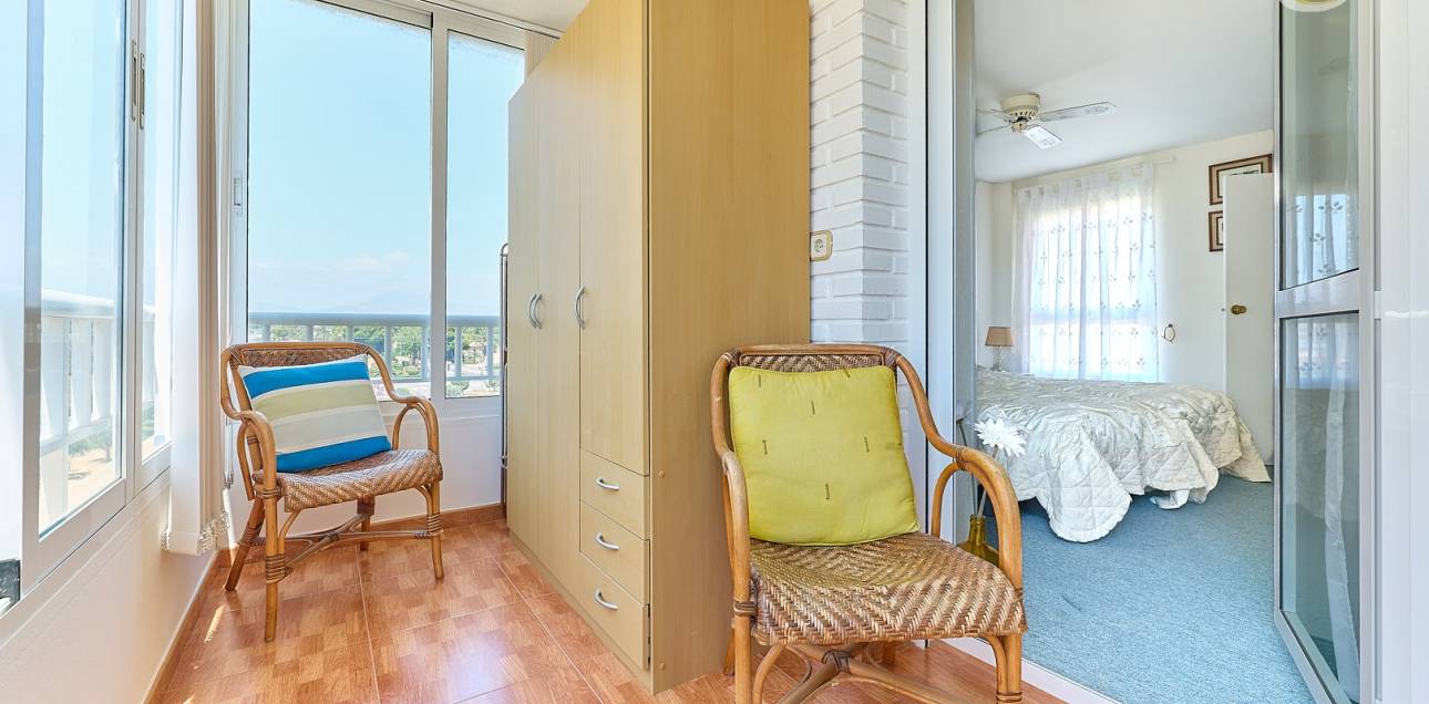 Resale - Apartment - El Campello - Platja Muchavista