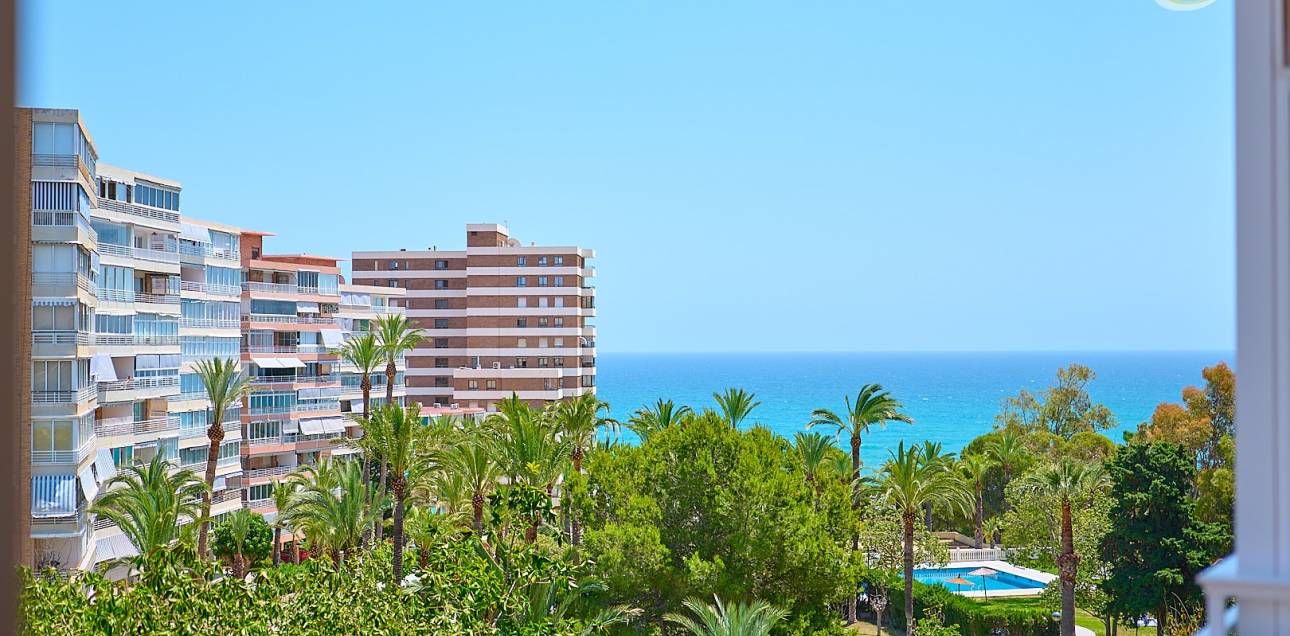 Resale - Apartment - El Campello - Platja Muchavista