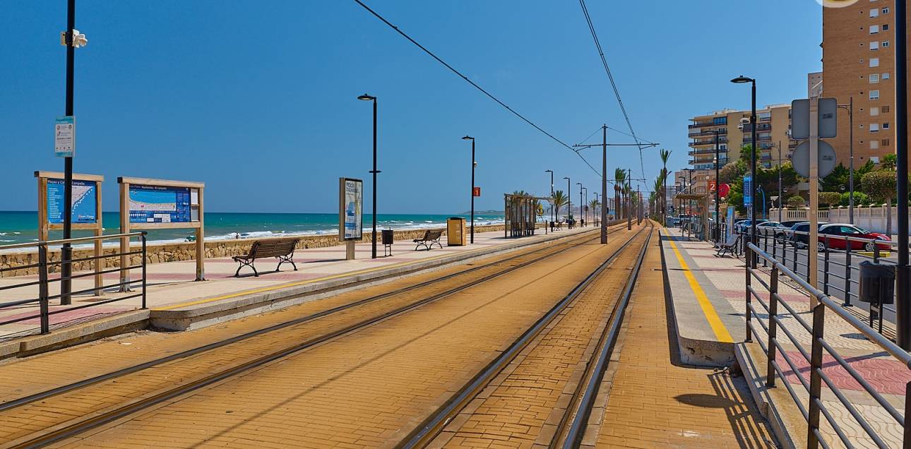 Resale - Apartment - El Campello - Platja Muchavista