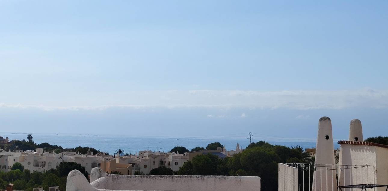 Resale - Town house - El Campello - La Almadraba-Coveta Fumà-Amerador