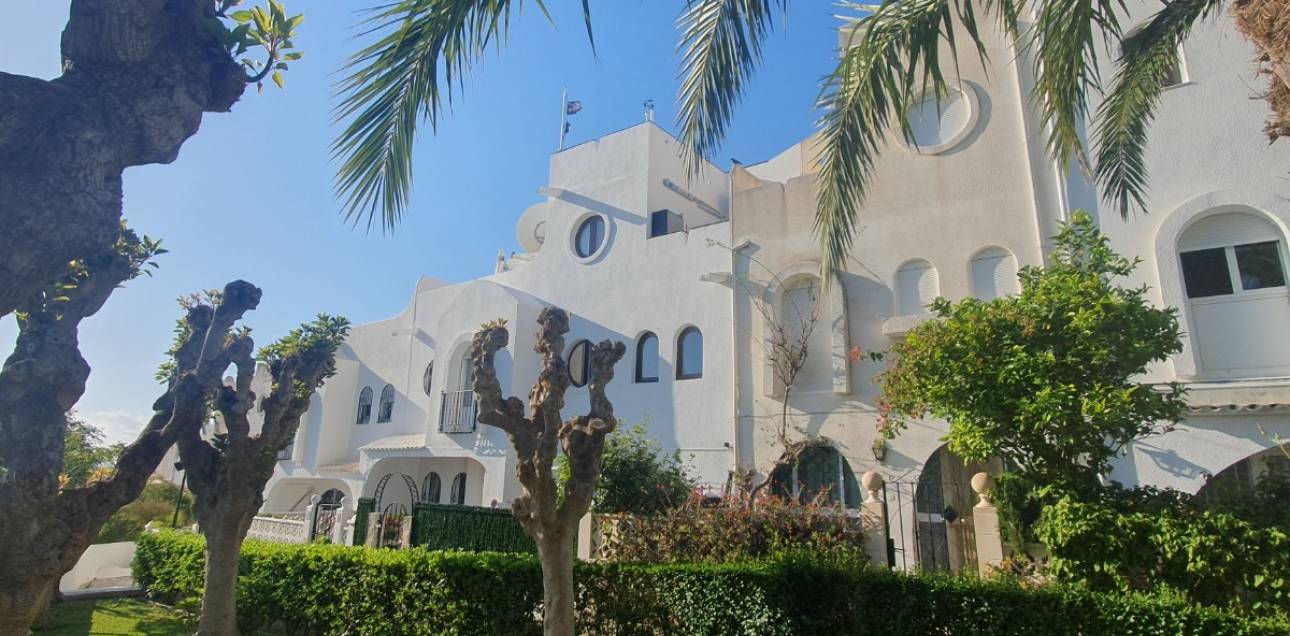 Resale - Town house - El Campello - La Almadraba-Coveta Fumà-Amerador
