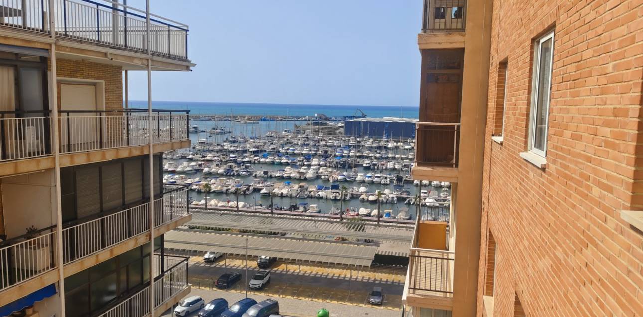 Resale - Apartment - Santa Pola - Puerto