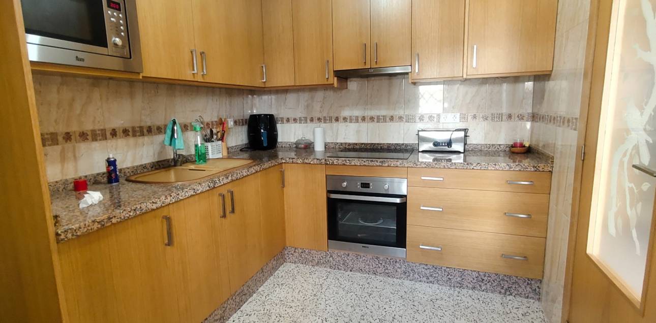 Resale - Apartment - Santa Pola - Puerto