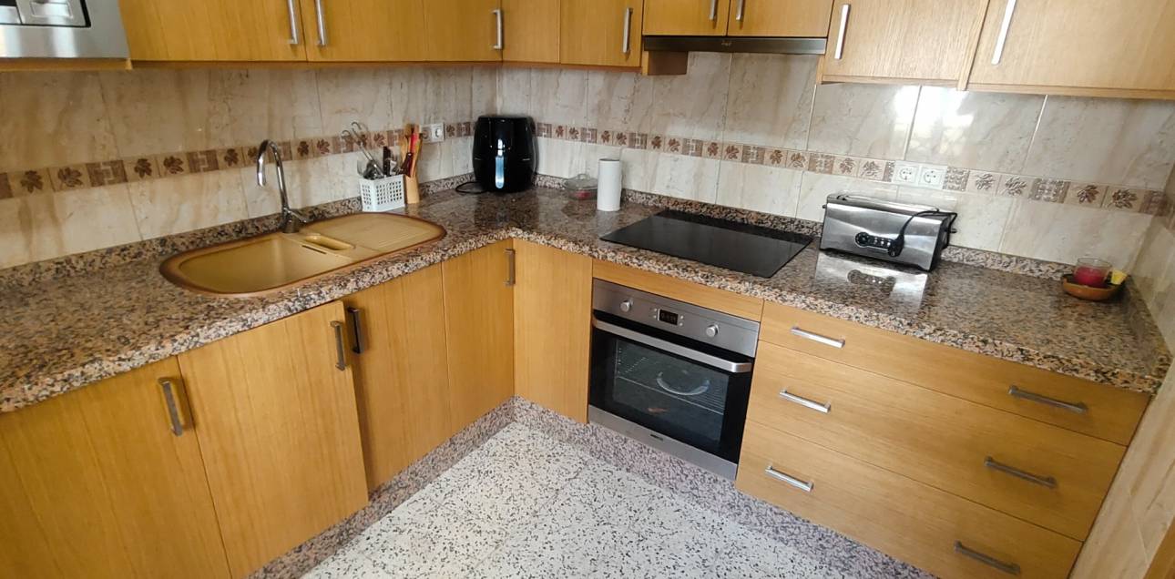 Resale - Apartment - Santa Pola - Puerto