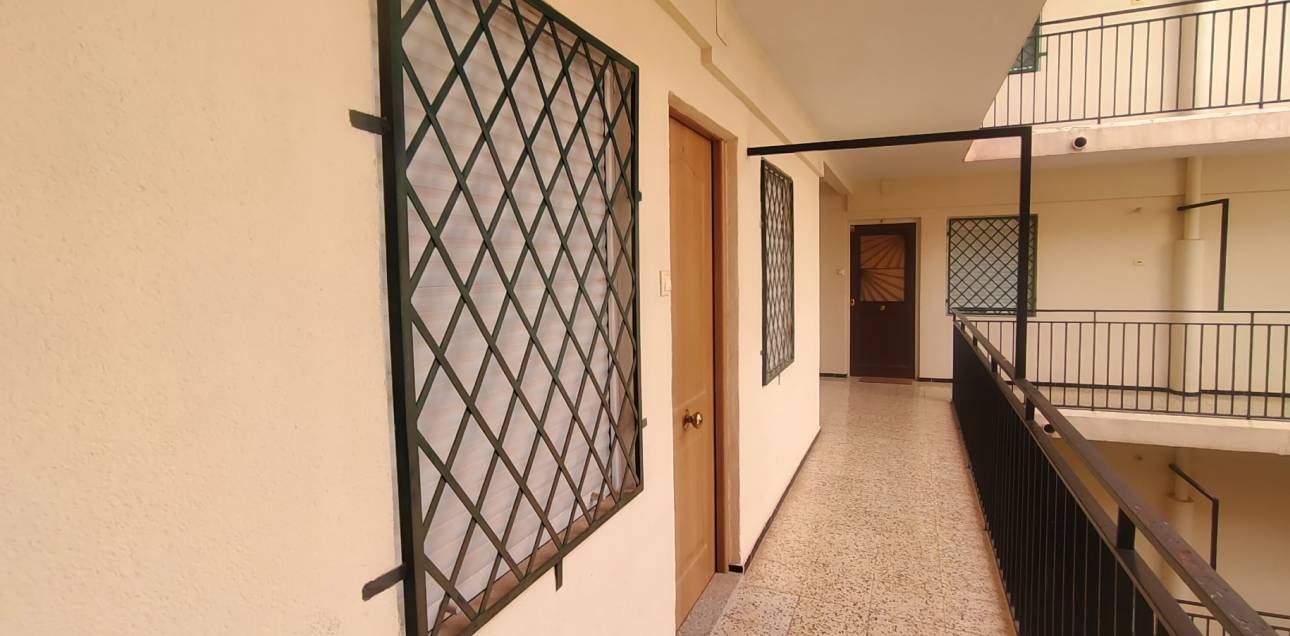 Resale - Apartment - Santa Pola - Puerto