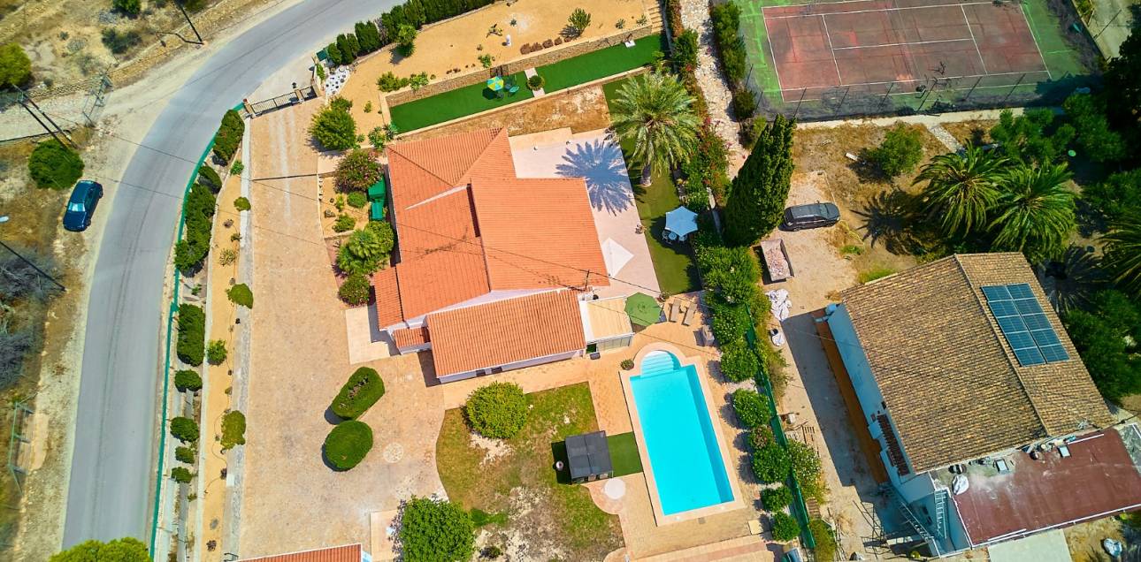 Resale - Villa - El Campello - Norte-Venta Lanuza-Cala d'Or