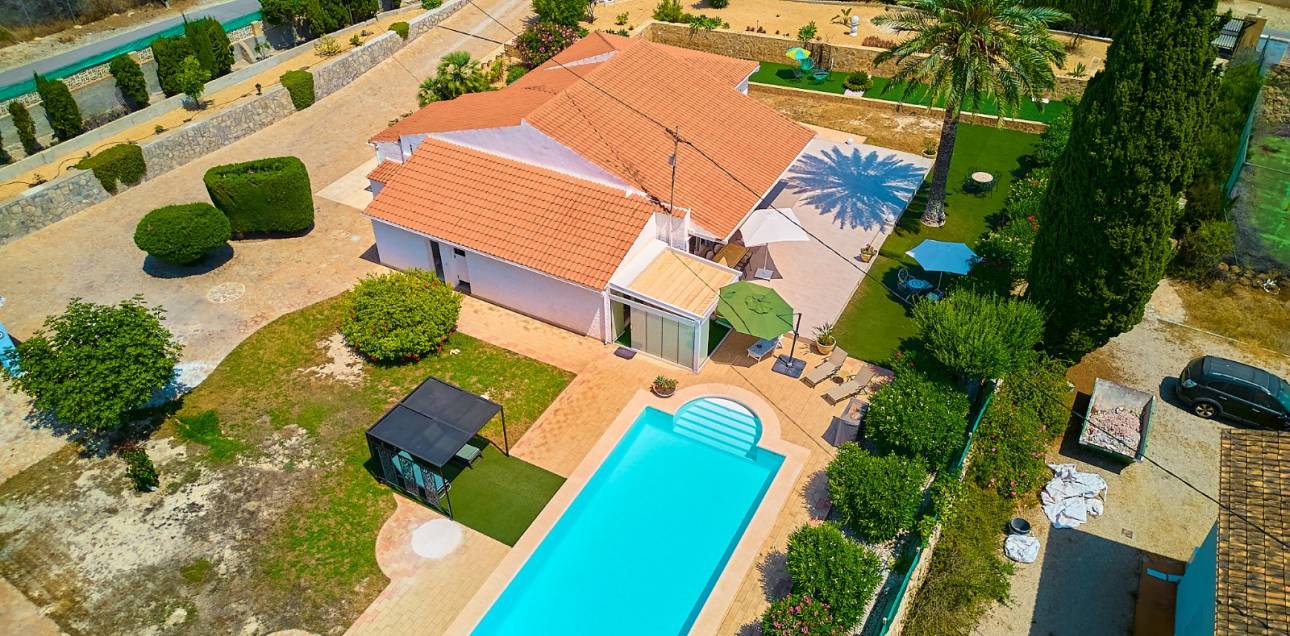 Resale - Villa - El Campello - Norte-Venta Lanuza-Cala d'Or