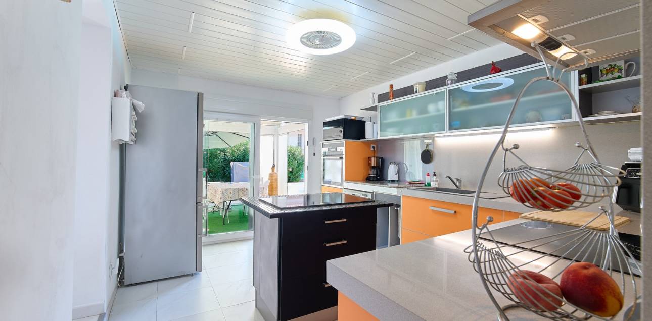 Resale - Villa - El Campello - Norte-Venta Lanuza-Cala d'Or